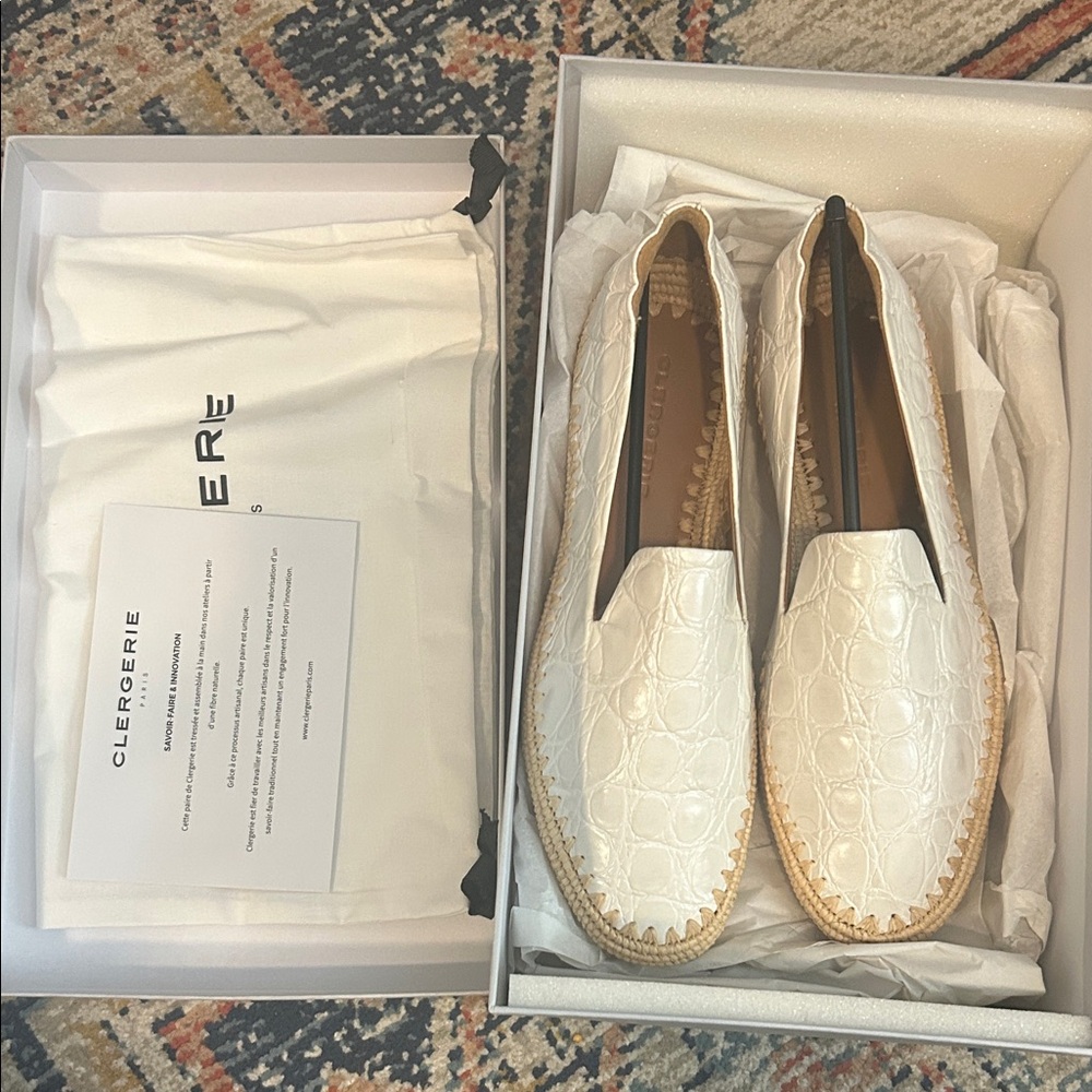 NWB Clergerie White Calfskin Leather Loafers for Women -size 38/7.5